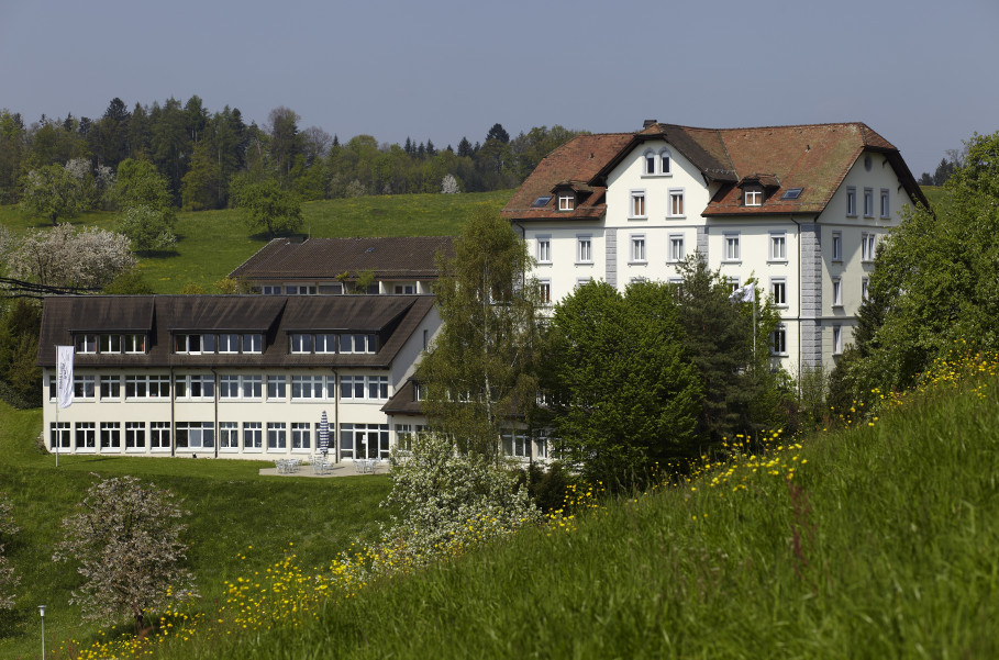 Hotel&amp;Gastro formation, Weggis